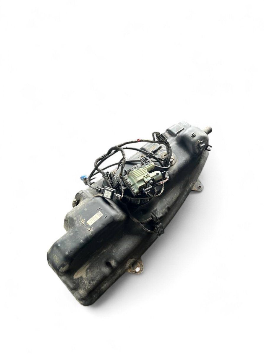 F01C190081 2E0919050Q 2E0198970A AdBlue tank VW CRAFTER I (2E) (2006-2016)