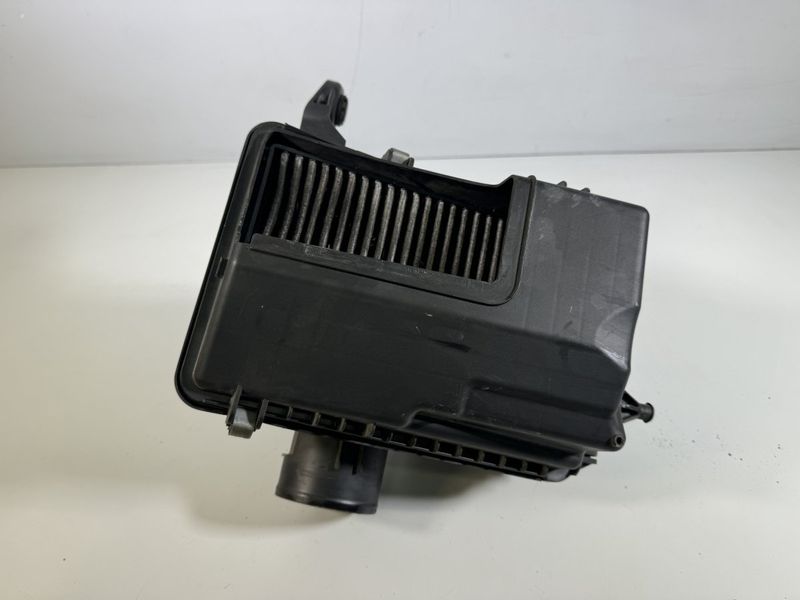 165004ED0A Air Cleaner (filter box) NISSAN QASHQAI II (J11) (2013-2021)