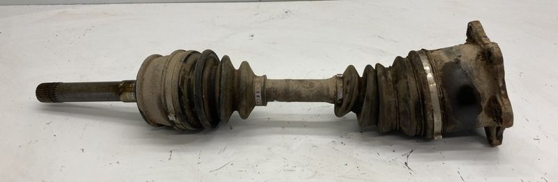 4343026032 Drive Shaft Front Left                                      TOYOTA HIACE / GRANVIA (XH10, XH20) (1995-2004)