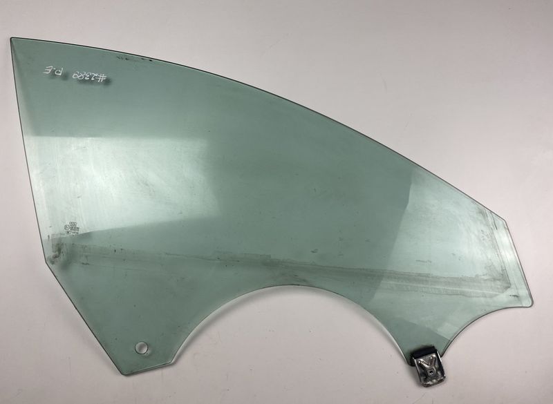A011404 43R00083 E6 DOT90 AS2M50 Door window glass front right AUDI A7 Sportback (4GA) (2010-2017)