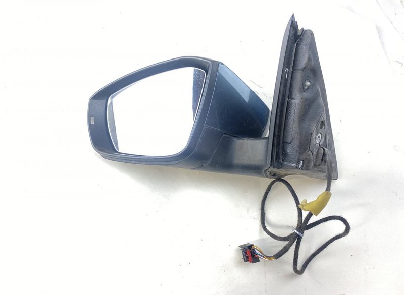5E1857507N Mirror left SKODA OCTAVIA III (5E) (2012-2019)