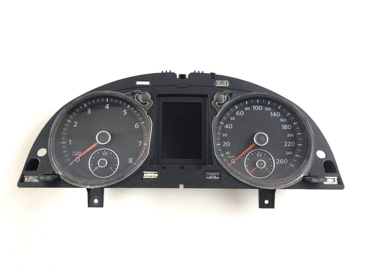 3AA920870Q Instrument Cluster VW PASSAT B7 / ALLTRACK (2010-2015)