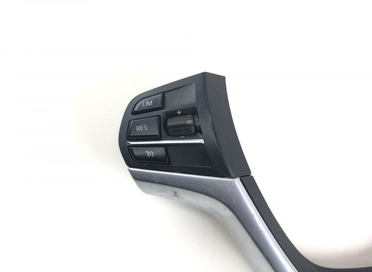 9273656 Steering Wheel MF Switch Left BMW X5 (F15, F85) (2012-2018)