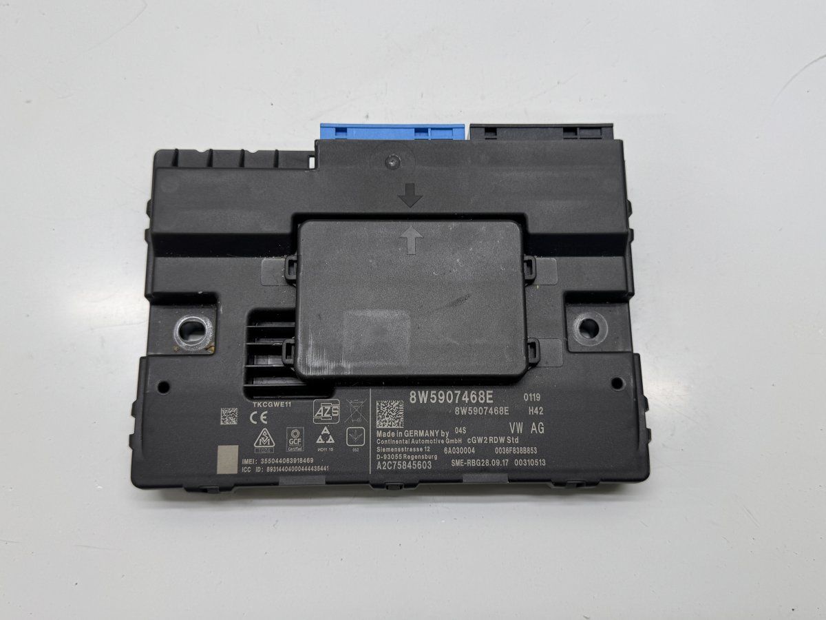 8W5907468E Central gateway module AUDI A4 (8W, B9) (2015-)