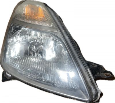 Headlight right TOYOTA PRIUS II (NHW20) (2003-2009)