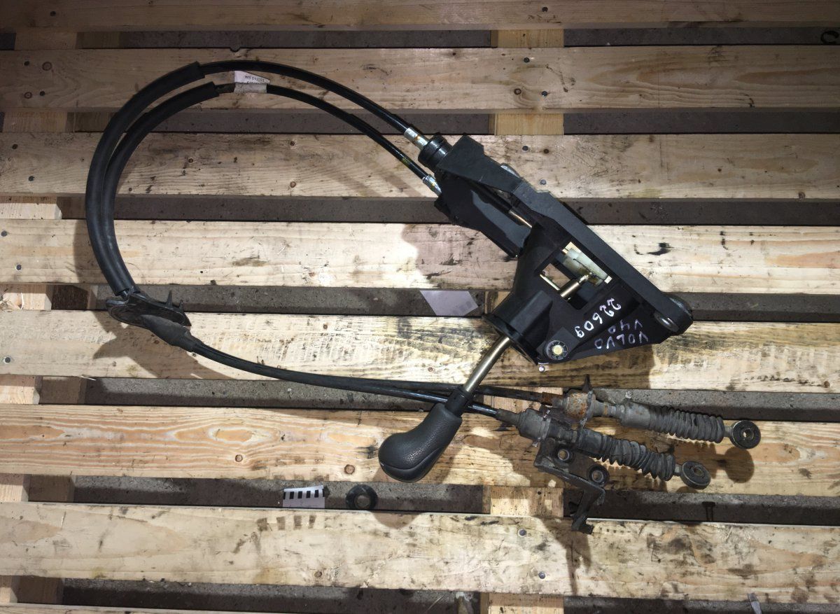 Gearshift Linkage / Cable VOLVO S40 / V40 (VS, VW) (1995-2004)