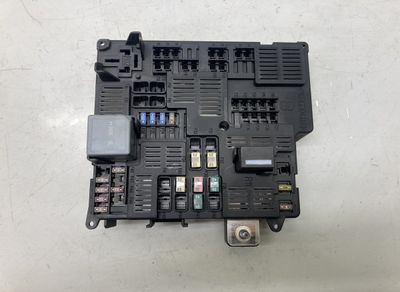 31473568 Fuse box VOLVO XC90 II (2014-)
