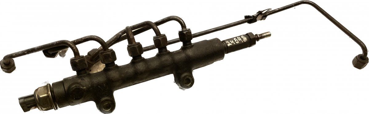 Fuel Distributor / fuel rail FORD TRANSIT III (2006-2013)