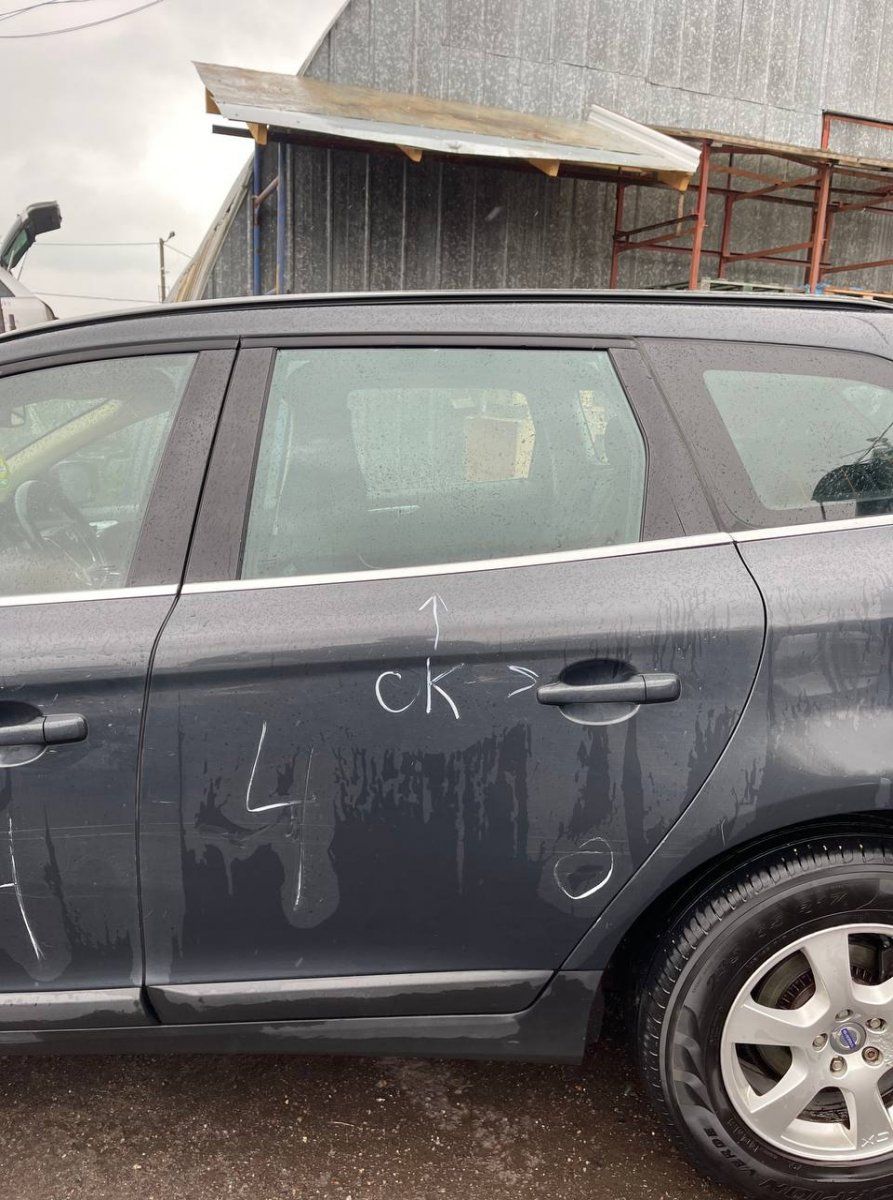 Door Rear  Left VOLVO XC60 I (2008-2017)