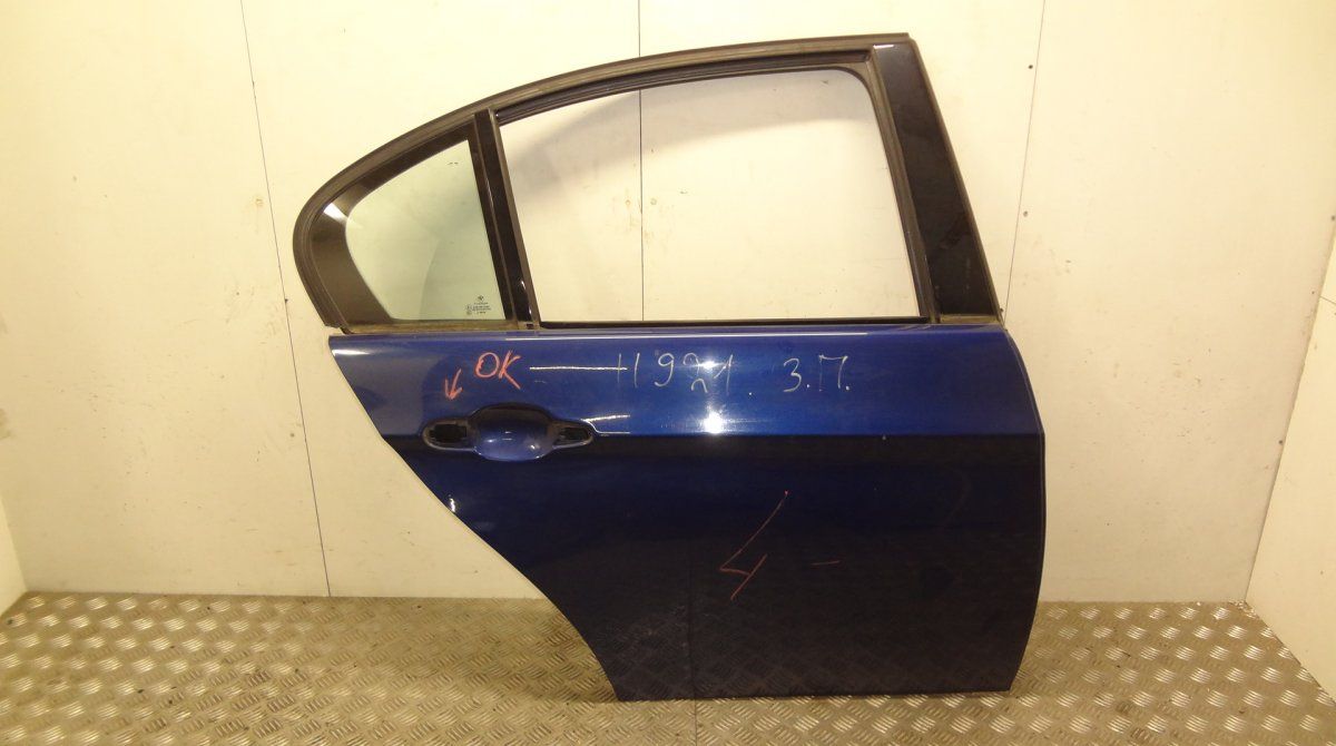 Door Rear Right BMW 3 (E90, E91, E92, E93) (2005-2011)