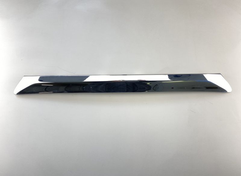 Bootlid / tailgate moulding LEXUS RX III (AL10) (2008-2015)