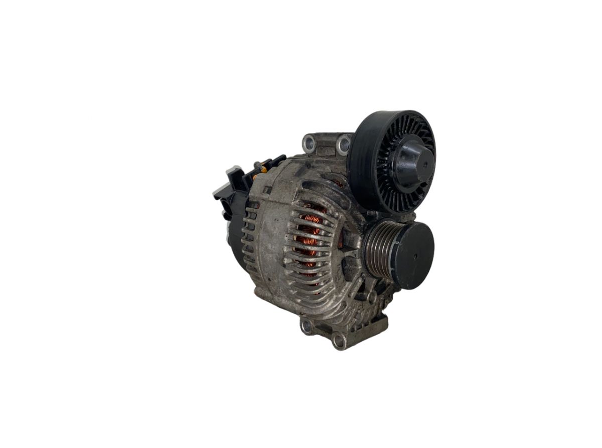 TG17C015 Alternator BMW 5 (E60, E61) (2003-2010)