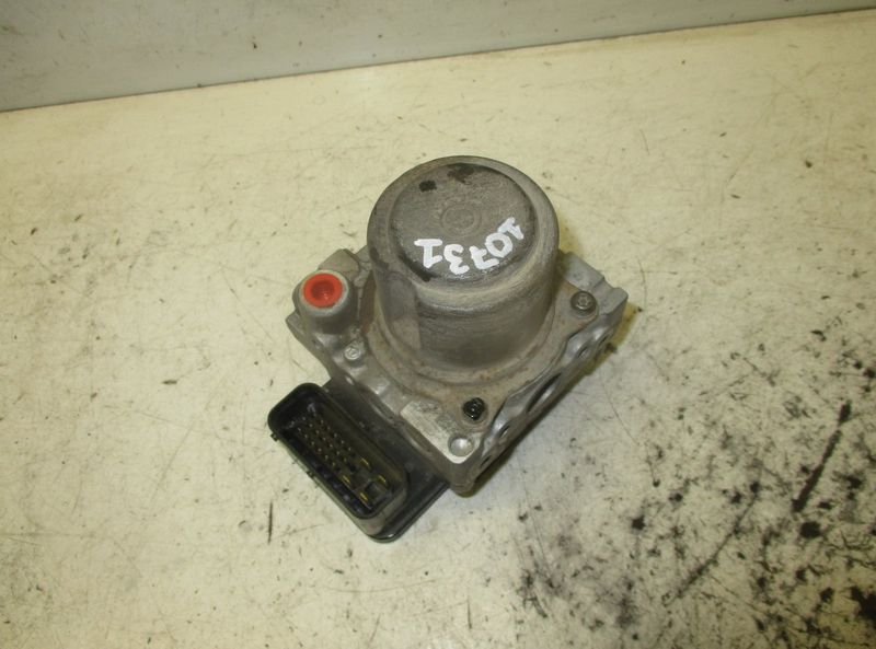 3C285039EAAAA SEA00 ABS hydraulic unit / pump HONDA ACCORD VII (CM, CN) (2003-2008)