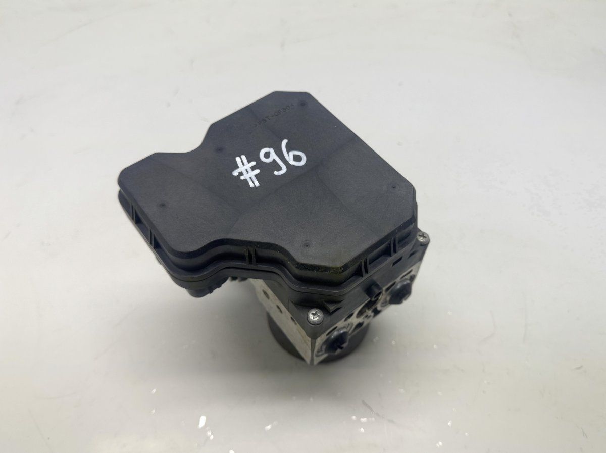 27536XA01A 133800-7131 1338007131 ABS hydraulic unit / pump SUBARU TRIBECA (B9) (2005-2007)