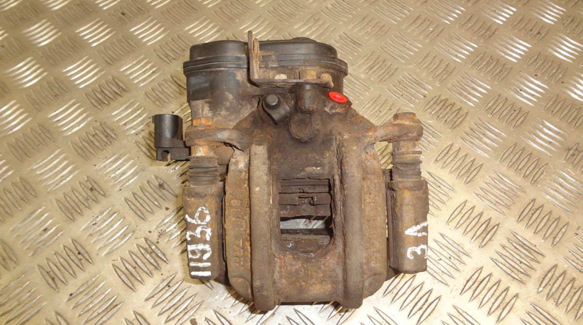 Brake caliper rear left BMW 5 (F10, F11) (2010-2017)