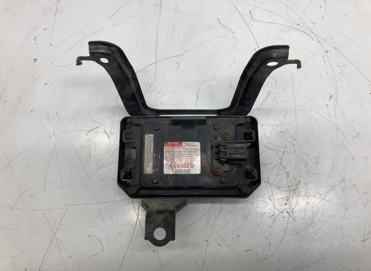 8821030080 Distronic radar / sensor LEXUS GS III (2005-2011)