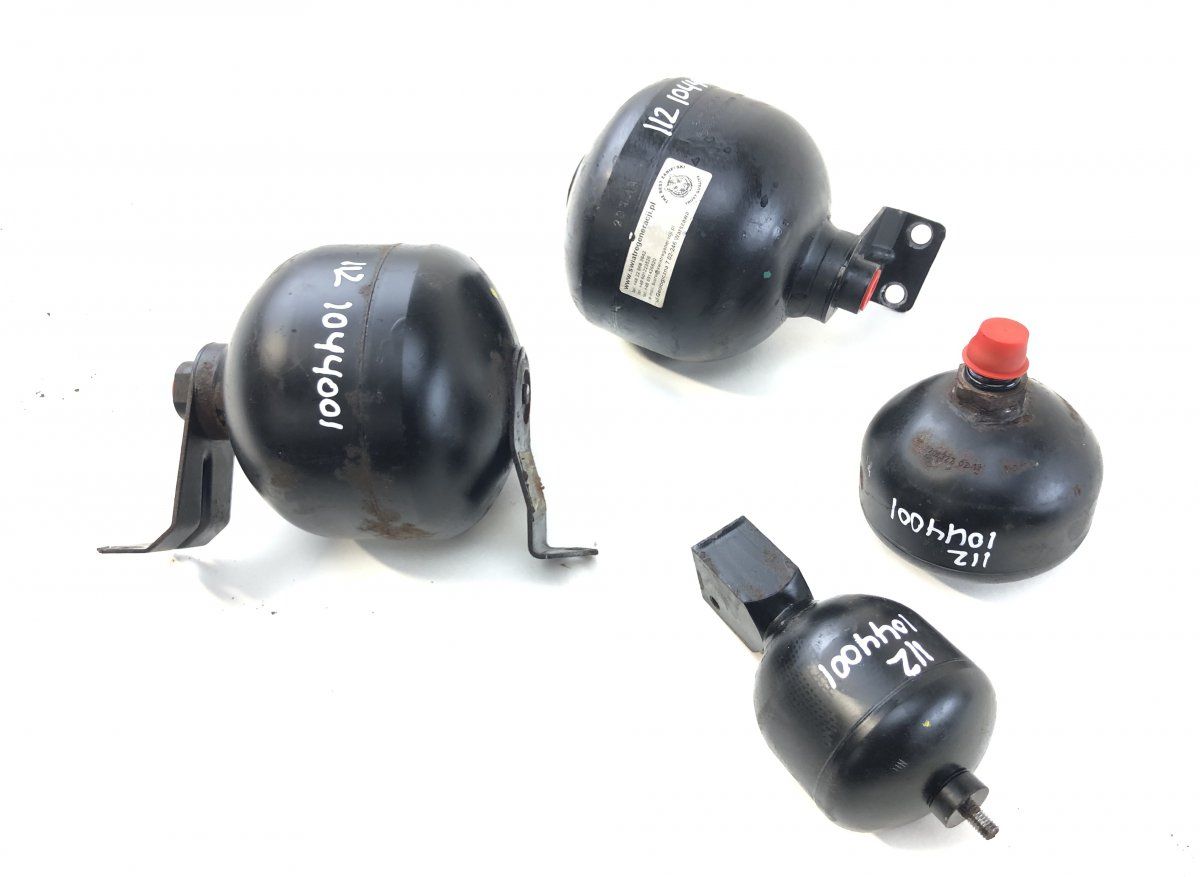 A2203270115 A2203270215 A2203200415 Air spring load accumulator set MERCEDES-BENZ SL-CLASS (R230) (2001-2012)