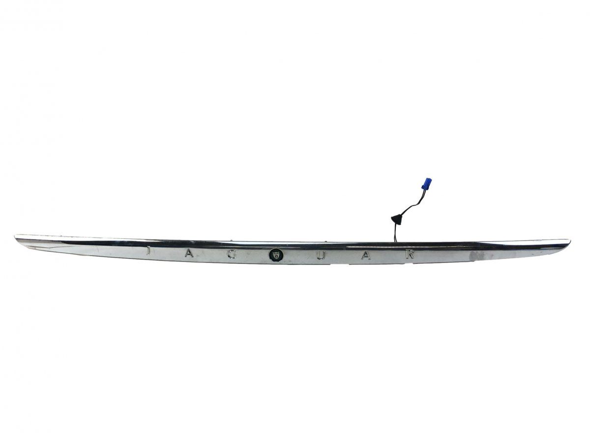 C2C31305 Bootlid / tailgate moulding JAGUAR XJ (X350, X358) (2003-2009)