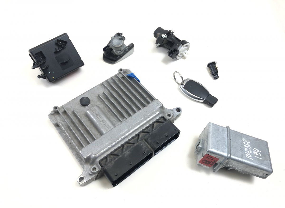 28103309 Engine Control Unit / module (ECU) MERCEDES-BENZ C-CLASS (W204) (2007-2013)
