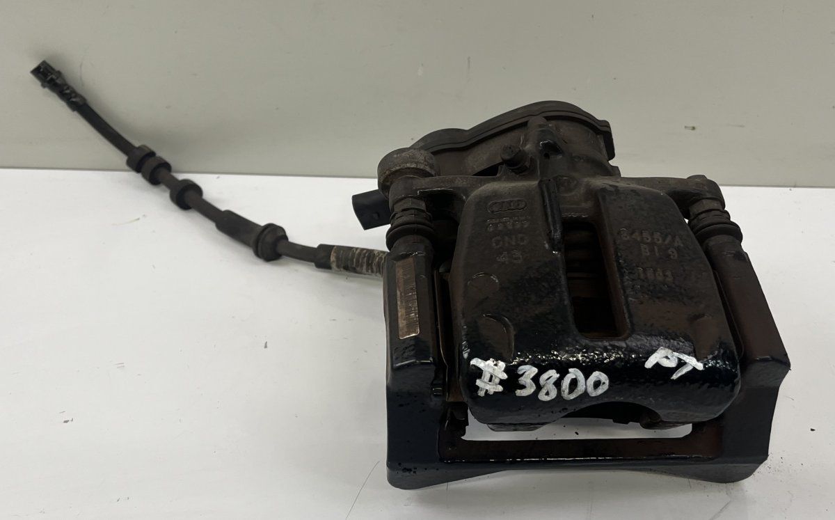 8K0615404D Brake caliper rear  right AUDI A5 (B8) (2007-2016)