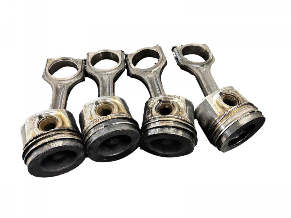 1628566280 1612784080 Piston Kit PEUGEOT EXPERT / TRAVELLER (2016-)