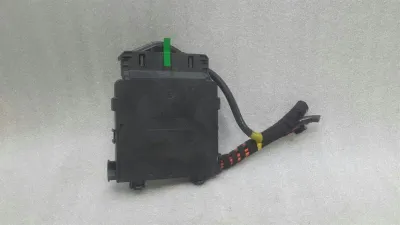 Кутия за предпазители Porsche Boxster 987 99761030100 Кутия за предпазители