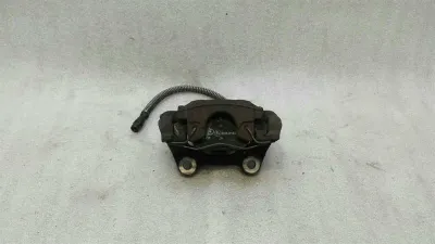 Mercedes C Class W204 RRH A2044231681 Заден десен спирачен апарат