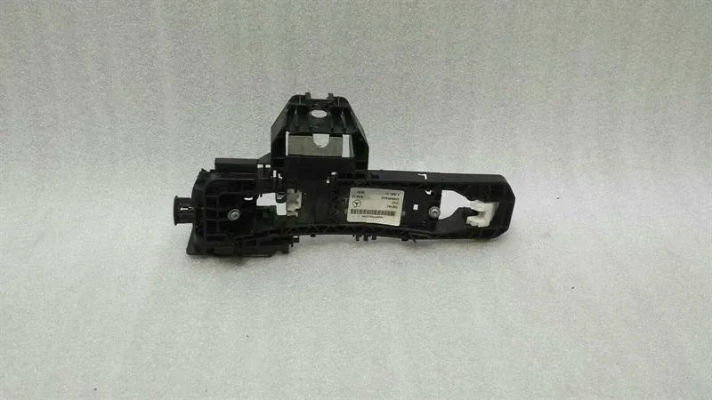 Mercedes SLK R172 door inner handle A2047602534 interior door handle left