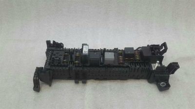 Mercedes A Class W176 Кутия с предпазители A2465400340 Кутия с предпазители OM651