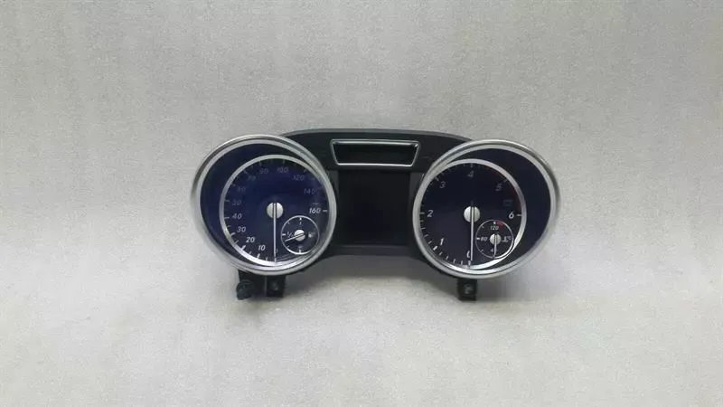 Mercedes ML W166 Instrument Cluster A1669003806 Speedometer MPH Diesel OM651