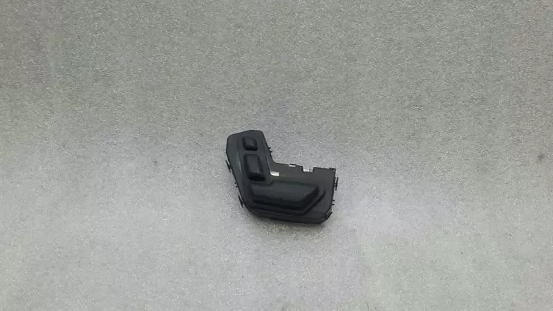 Mercedes ML W166 left seat switch A1669053700 seat switch left