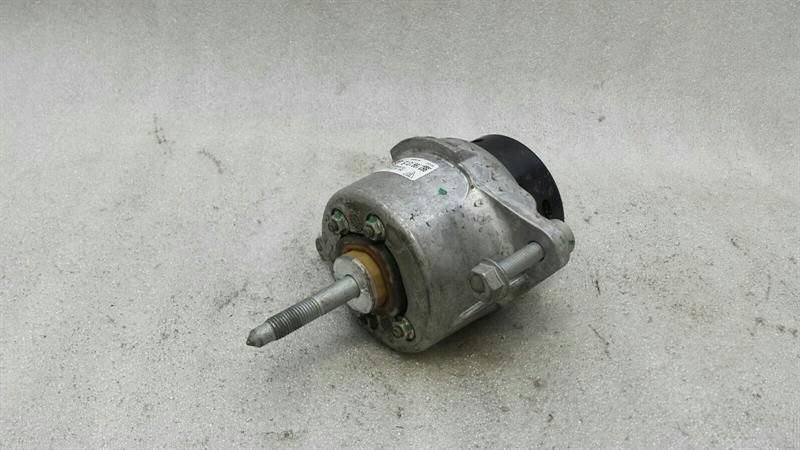 Porsche Cayman 718 engine mount 982199131B engine mount