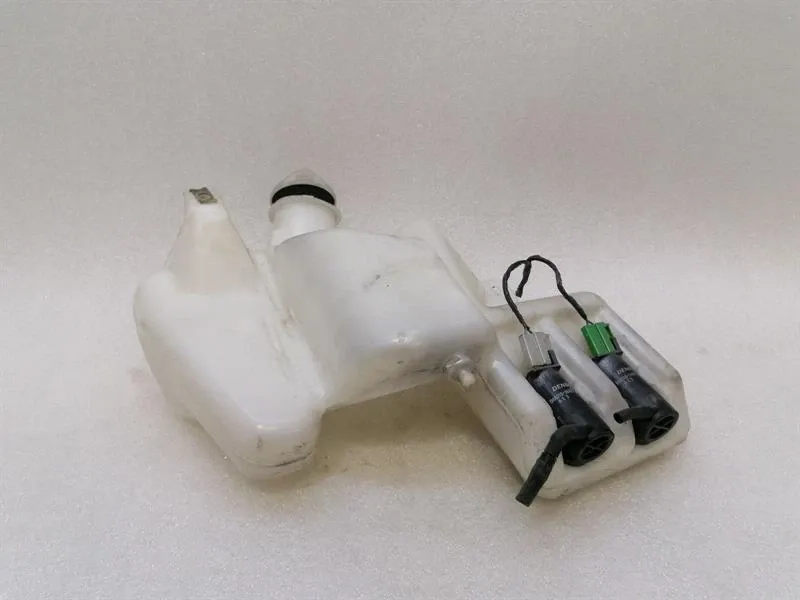 MITSUBISHI Lancer EVOLUTION VII 7 Washer Fluid 060851-068 Wipe Water Container
