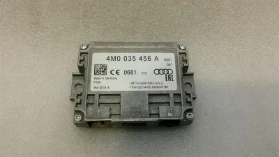 Porsche Boxster 718 Усилвател Антена 4M0035456A Антена Усилвател GPS
