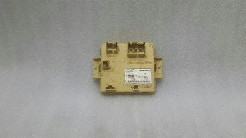 Mercedes W176 Electronic Module A0009007609 ECU Drive Unit A45 AMG CLA45