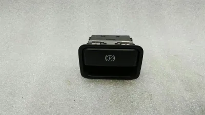 Mercedes A Class W176 Превключвател на ръчната спирачка A2469050451 Превключвател на ръчната спирачка A45 AMG
