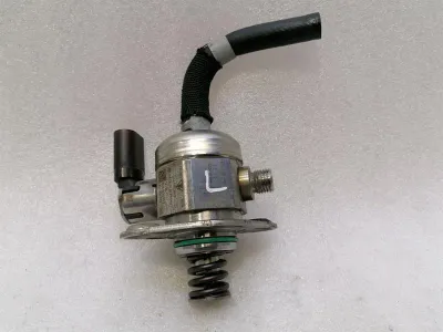 Porsche Boxster 718 Fuel Pump Mechanical 9A211031501 Fuel Pump