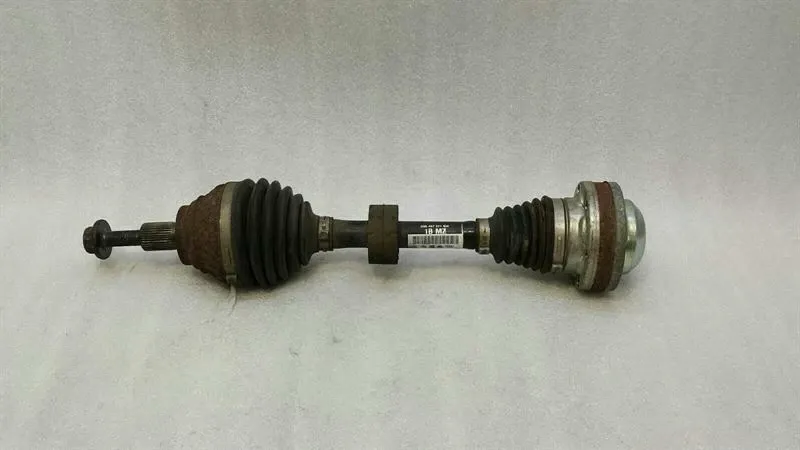 Audi A3 8V Left Front Drive Shaft 5Q0407271BM Drive Shaft Front Left