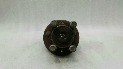 Tesla Model S 75 Left Front Hub 6007040-00-A Wheel Bearing Housing Front Left