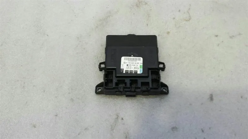 Mercedes R Class W251 FRH Door Module A1648203885 Door Control Unit Front Right