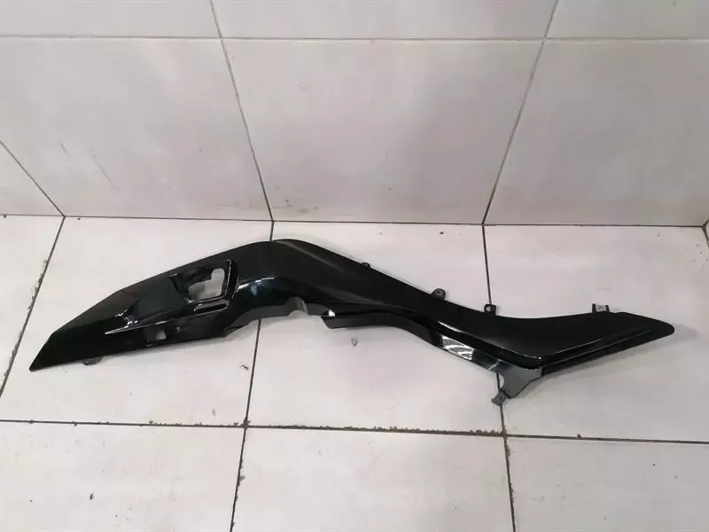 BMW R1250RT K52 8533577 Задна задна лява облицовка на панела