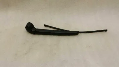 Audi A1 8x rear Wiper arm 8K9955205 windshield wiper rear