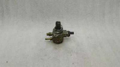 Audi A1 8X горивна помпа механична 03C127026E горивна помпа 2.0 TFSI
