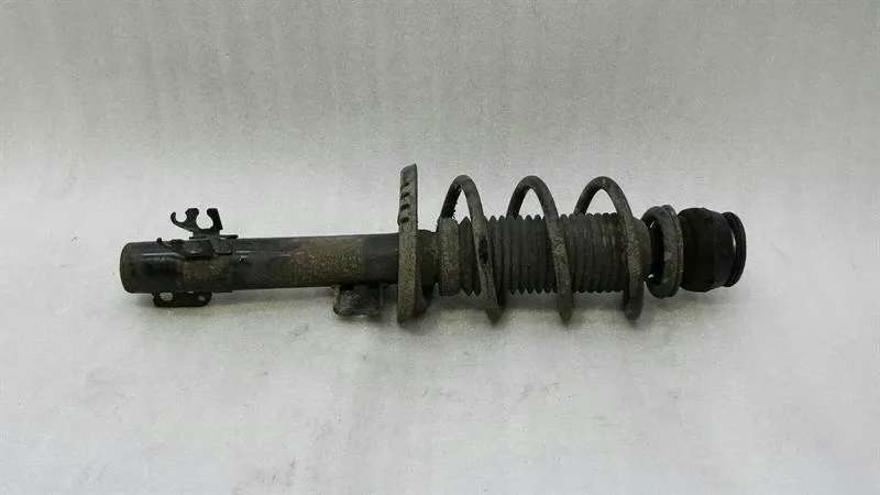 Audi A1 8X left shock absorber front 6R0413031AR shock absorber front left