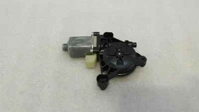 Audi A3 8V Facelift FLH двигател на прозореца на вратата 5Q0959801B двигател на стъклоповдигача преден Li
