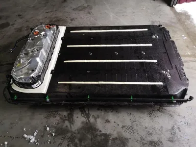 TESLA MODEL 3 LONG RANGE LiOn БАТЕРИЯ 1522312-00-D БАТЕРИЯ ЛИФТ