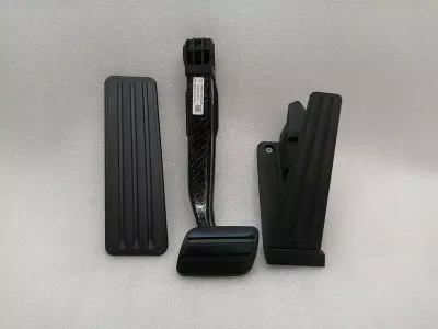 Комплект педали Porsche Taycan 9J карбон 9J1721507 Комплект педали за газ