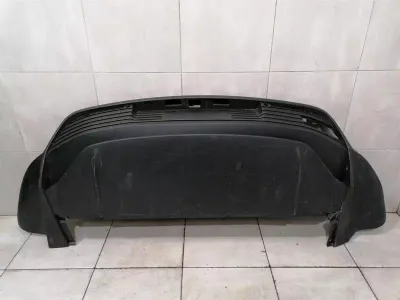 Porsche Taycan 9J задна броня 9J1807983F задна броня