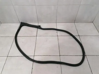 Porsche Taycan 9J Уплътнение на вратата 9J1831721AL Уплътнения на предната лява врата