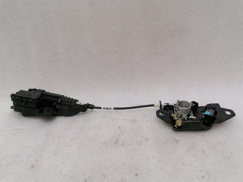 Tesla Model 3 LONG RANGE Boat Lock 1500397-00-E Tailgate Lock
